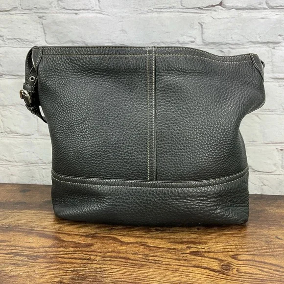 Vintage Coach Black Pebbled Leatherware Hobo Shoulder Handbag Purse 5715 Y2K - Picture 2 of 8